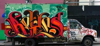 REYES graffiti